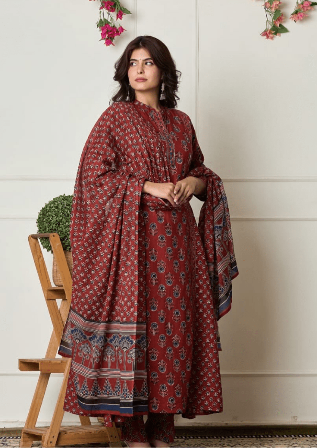 Dreamy Movie Set Flair Cotton Printed Suit Set